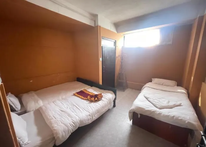 Hotel The